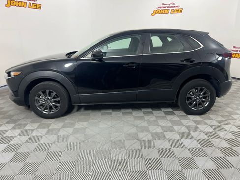 Used 2023 MAZDA CX-30 AWD 2.5 S image 2