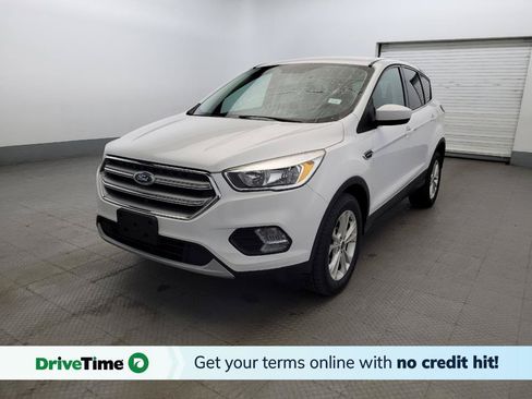 Used 2017 Ford Escape SE AWD/4WD image 1