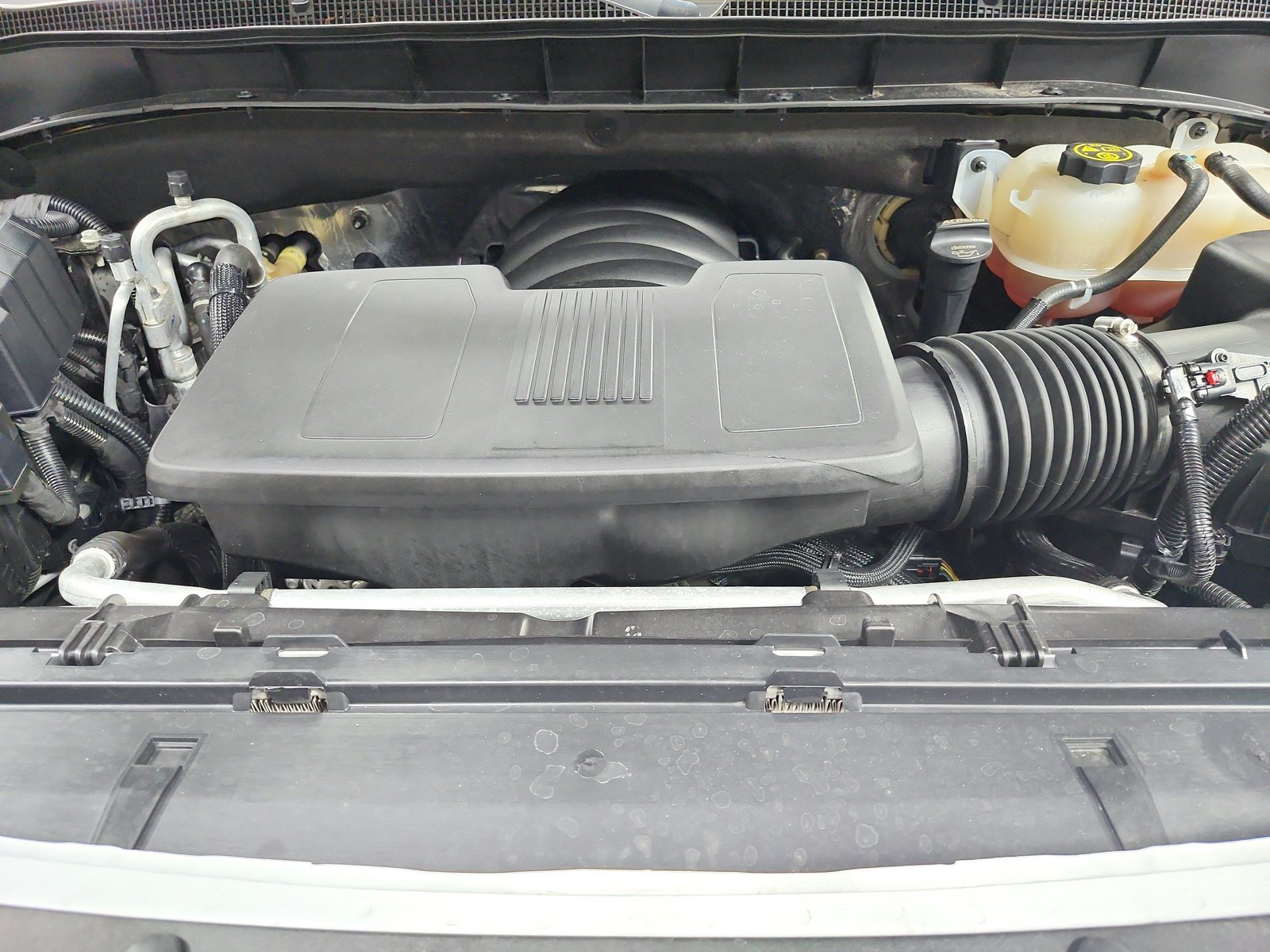 Used 2024 Chevrolet Tahoe Premier RWD image 18