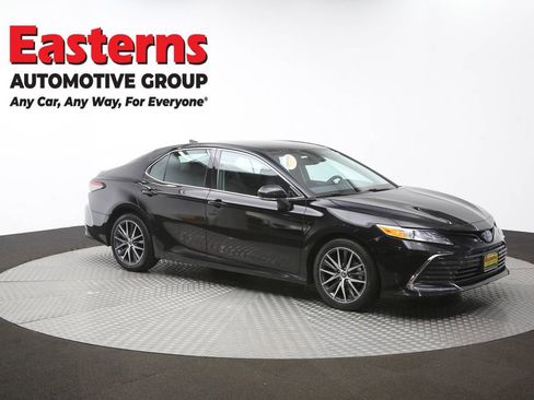 Used 2022 Toyota Camry XLE FWD image 47