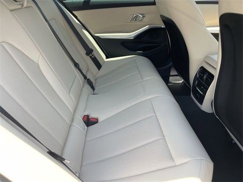 New 2025 BMW 330i Sedan w/ Premium Package image 14