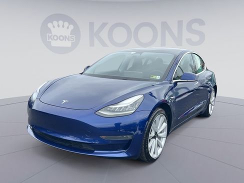 Used 2020 Tesla Model 3 Long Range image 1