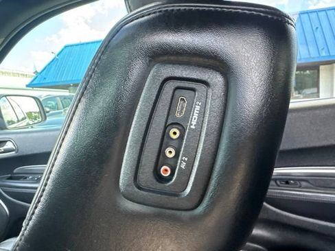Used 2019 Dodge Durango R/T w/ Technology Group AWD/4WD image 14
