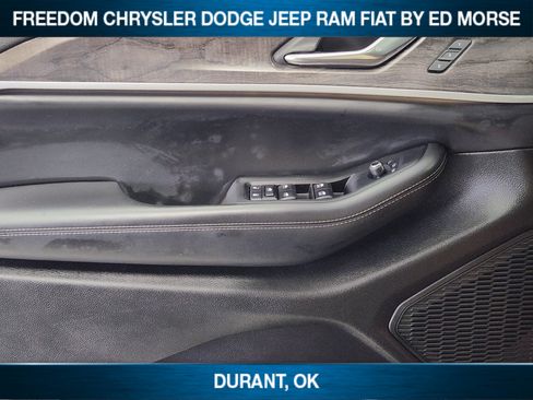 Used 2024 Jeep Grand Cherokee Limited AWD/4WD image 18