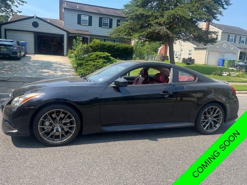 Used 2011 INFINITI G37 IPL RWD image 1
