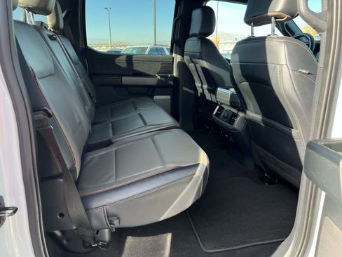 Certified 2025 Ford F150 Lariat w/ FX4 Off-Road Package image 22