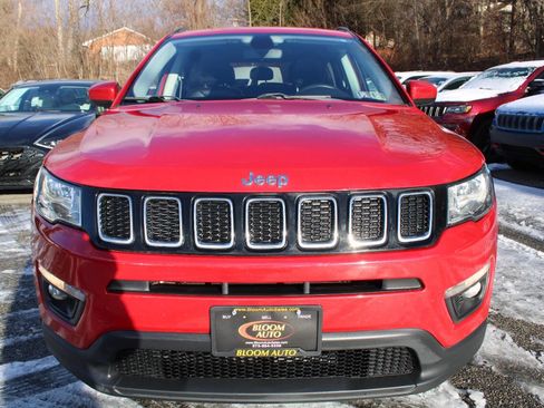 Used 2021 Jeep Compass Latitude image 3