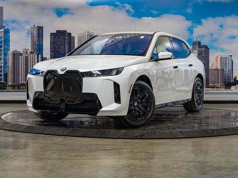 New 2026 BMW iX xDrive45 w/ M Sport Package image 2