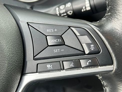 Used 2022 Nissan Sentra SV image 26