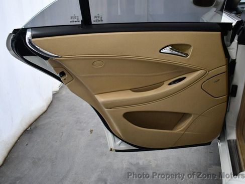 Used 2007 Mercedes-Benz CLS 550 w/ P1 Pkg image 35