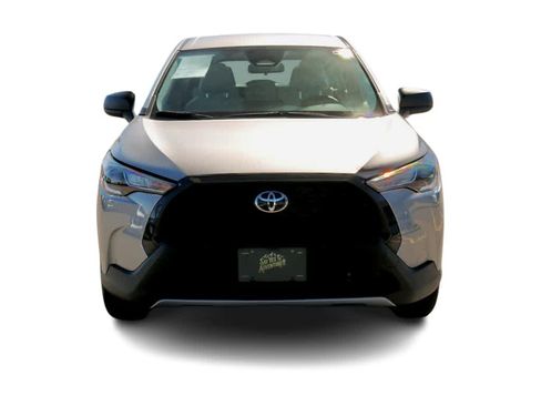 Used 2024 Toyota Corolla Cross L AWD/4WD image 2
