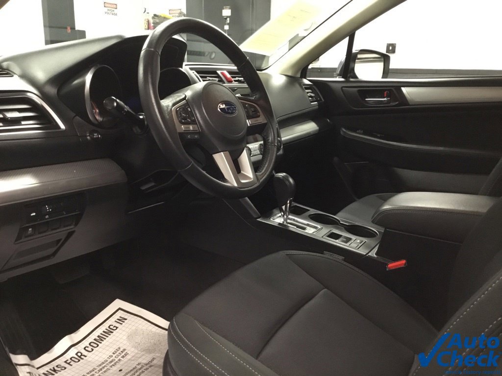 Used 2017 Subaru Legacy 2.5i Premium AWD/4WD image 23