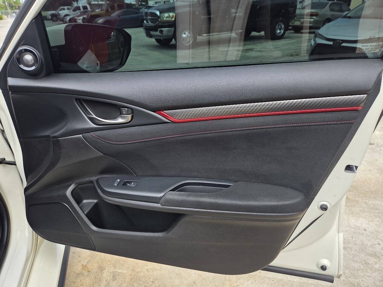 Used 2019 Honda Civic Type R image 19
