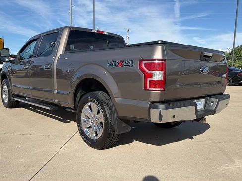 Used 2018 Ford F150 XLT w/ Equipment Group 302A Luxury AWD/4WD image 16