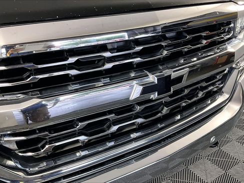 Used 2017 Chevrolet Silverado 1500 LTZ w/ Texas Edition image 26