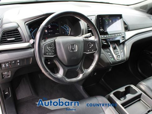 Used 2023 Honda Odyssey Sport image 9