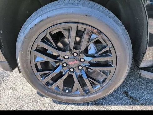 Certified 2023 GMC Yukon Denali AWD/4WD image 13