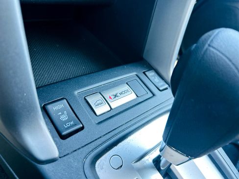 Used 2017 Subaru Forester 2.5i Premium w/ All-Weather Package image 34