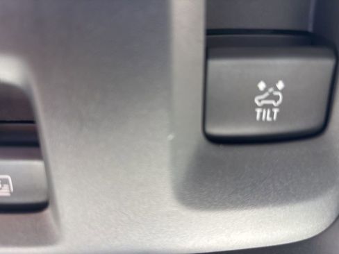 Used 2022 Chevrolet Tahoe High Country image 60