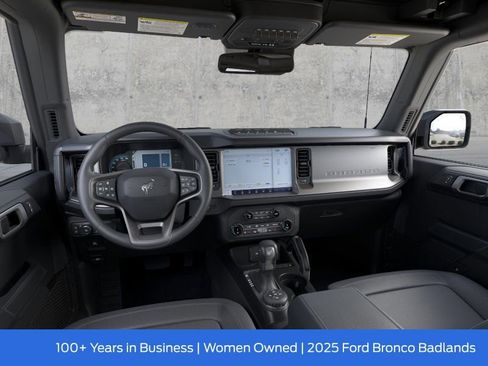 New 2025 Ford Bronco Badlands image 11