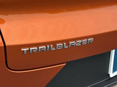 Certified 2023 Chevrolet TrailBlazer ACTIV FWD image 29