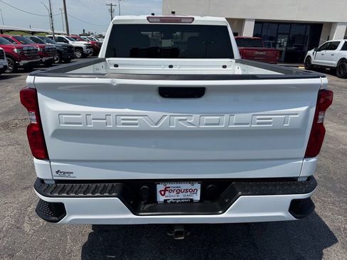 Used 2022 Chevrolet Silverado 1500 Custom AWD/4WD image 14