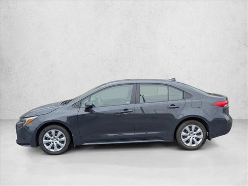 Used 2024 Toyota Corolla LE image 8