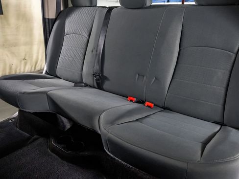 Used 2017 RAM 3500 Tradesman w/ Chrome Appearance Group image 32