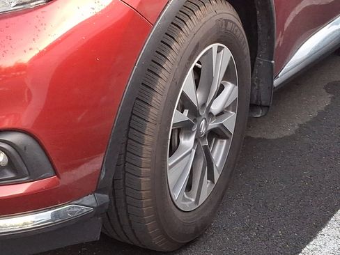 Used 2018 Nissan Murano SV image 10