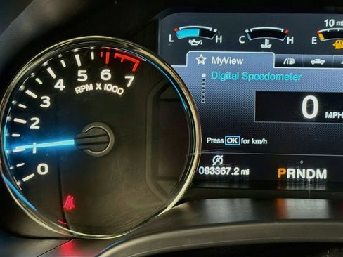 Used 2018 Ford F150 Lariat w/ Equipment Group 501A Mid AWD/4WD image 13