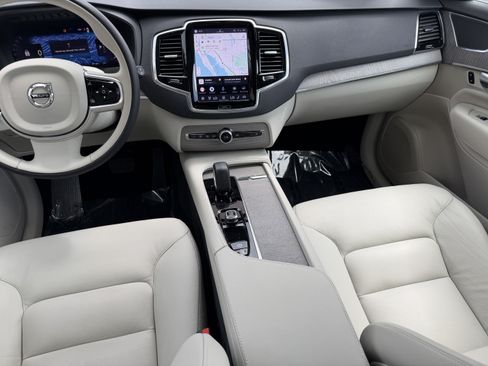 Certified 2025 Volvo XC90 B5 Plus w/ Protection Package Premier AWD/4WD image 14