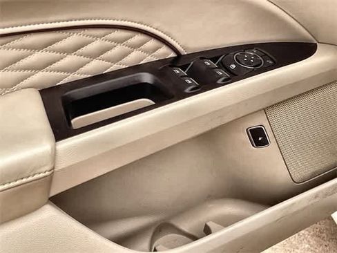 Used 2017 Ford Fusion Platinum image 30