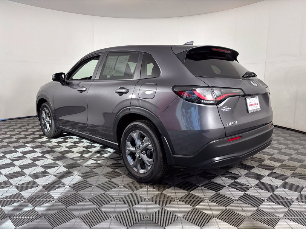 Used 2027 Honda HR-V LX image 7