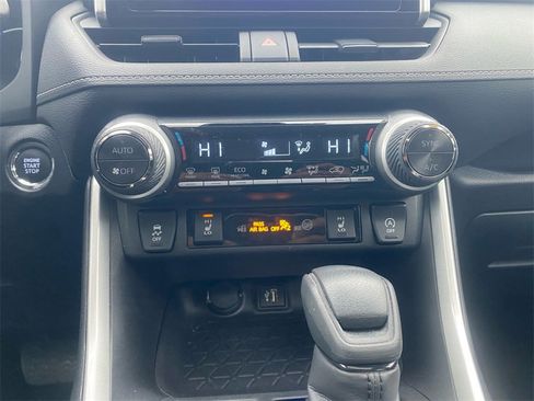 Used 2023 Toyota RAV4 XLE image 23