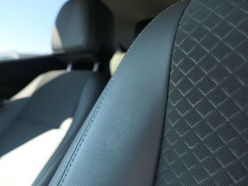 Used 2022 Buick Encore Preferred w/ Safety Package FWD image 14