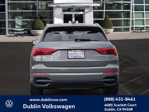 Used 2023 Audi Q3 2.0T Premium Plus w/ Premium Plus Package image 5
