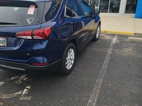 Used 2022 Chevrolet Equinox LT image 16