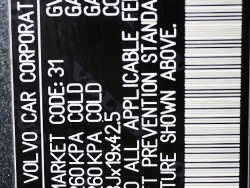 Used 2016 Volvo XC90 T6 Momentum image 43