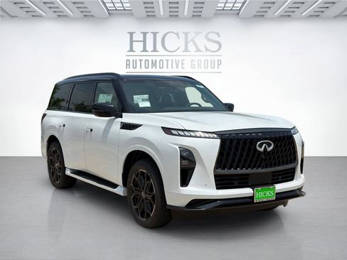 New 2026 INFINITI QX80 4WD image 3