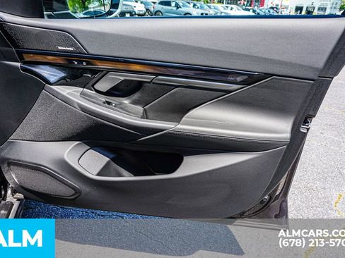 Used 2024 BMW i5 eDrive40i image 59