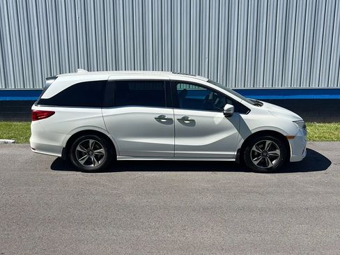 Used 2018 Honda Odyssey Touring image 4