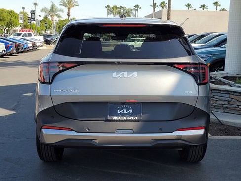 New 2026 Kia Sportage LX image 6