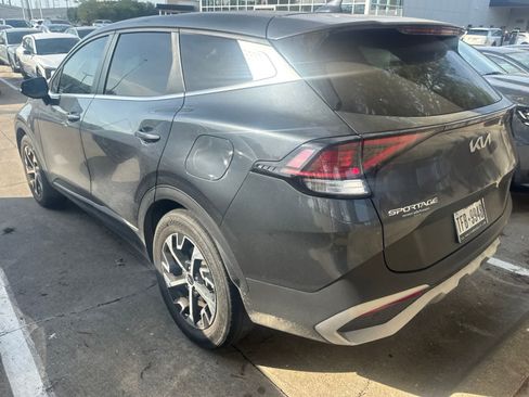 Certified 2023 Kia Sportage EX FWD image 4
