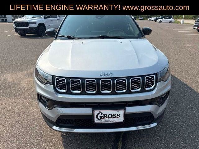 Certified 2025 Jeep Compass Limited AWD/4WD image 3