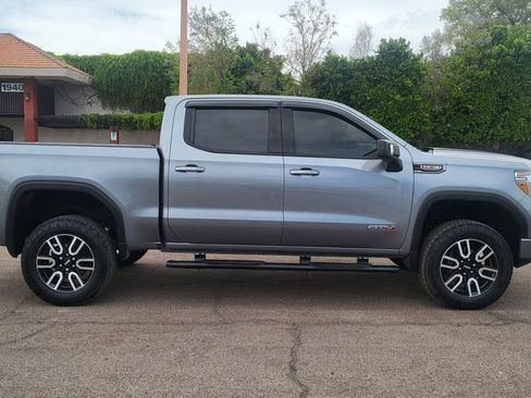 Used 2021 GMC Sierra 1500 AT4 image 10