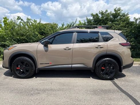 Used 2025 Nissan Rogue SV w/ Rock Creek Premium Package AWD/4WD image 5