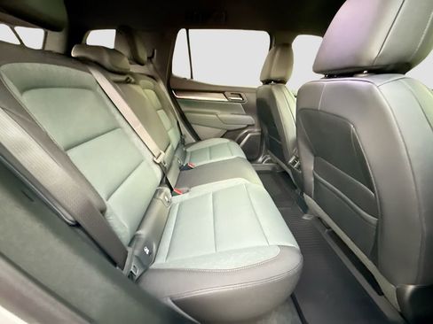 New 2026 GMC Terrain AT4 w/ Convenience Package III AWD/4WD image 27