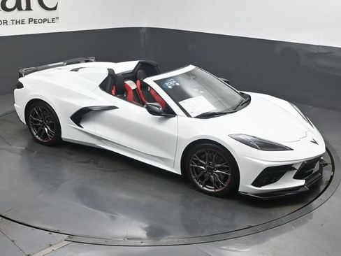 Certified 2024 Chevrolet Corvette Stingray Preferred Conv w/ Z51 Performance Package RWD image 37