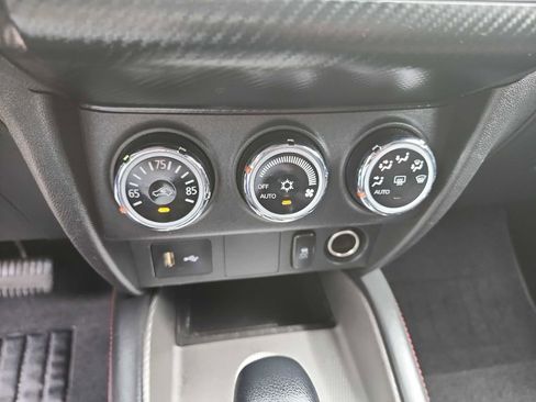 Used 2018 Mitsubishi Outlander Sport LE FWD image 20
