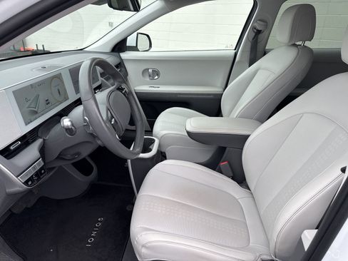 Certified 2023 Hyundai Ioniq 5 SEL w/ Cargo Package image 21